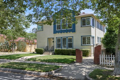 432 College Avenue, Modesto, CA, 95350 | Card Image