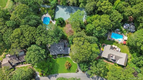 25 Surry Hill Pl, Huntington, NY, 11743-5821 | Card Image