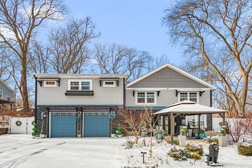 832 Vanderburg St, Gary, IN, 46403-2234 | Card Image