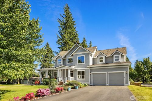 32701 Se 43rd St, Fall City, WA, 98024-8733 | Card Image