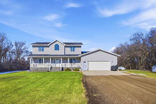 18035 92nd St Se, Fairmount, ND, 58030-9546 | Card Image