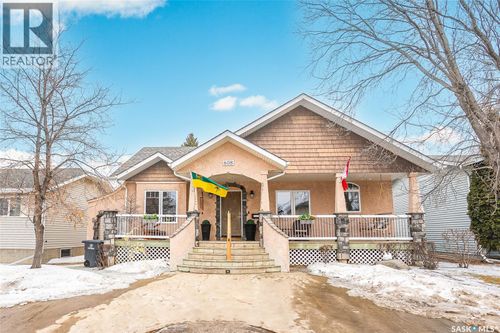 608 3rd St N, Martensville, SK, S0K2T1 | Card Image