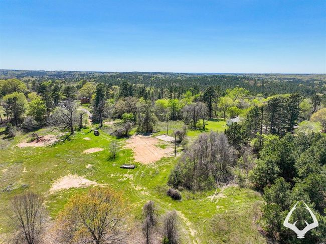 2 E Fm 323, Home with 0 bedrooms, 0 bathrooms and null parking in Palestine TX | Image 17
