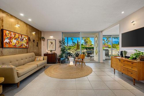 b-2501 N Whitewater Club Dr, Palm Springs, CA, 92262-2646 | Card Image