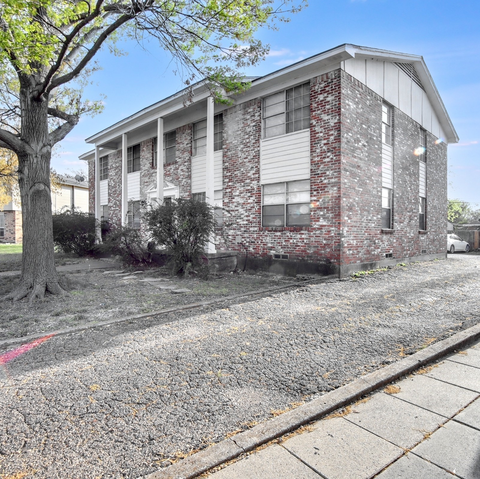 Residential Income in Garland
