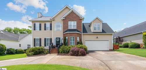 18 Pinehurst Green Way, Greenville, SC, 29609-6953 | Card Image