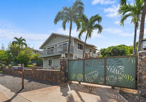 120 Pauloa Pl, Kihei, HI, 96753-8989 | Card Image