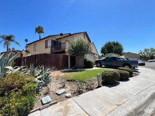 6608 Timber Cove Ct, Bakersfield, CA, 93307 | Card Image