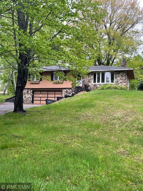 104 Birchview Ln, Hinckley, MN, 55037-8351 | Card Image