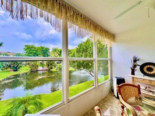 apt-201-5141 W Oakland Park Blvd, Lauderdale Lakes, FL, 33313-1552 | Card Image