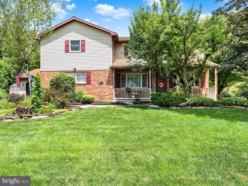 713 Luella Dr, Kutztown, PA, 19530-1309 | Card Image