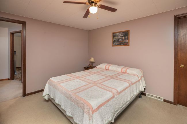29-web-or-mls-29-Bedroom 3.jpg | Image 42