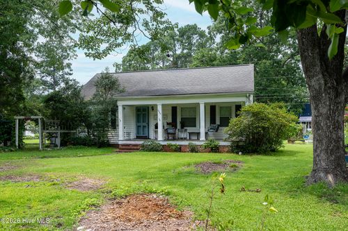 1902 Wilson St, New Bern, NC, 28560-4536 | Card Image