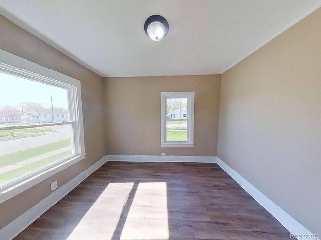 Bedroom 1 | Image 12