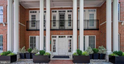 unit-217-1023 N Royal St, ALEXANDRIA, VA, 22314-1596 | Card Image