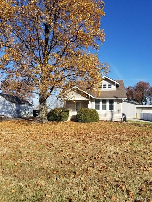 13 N Service Rd, Saint Peters, MO, 63376-1065 | Card Image