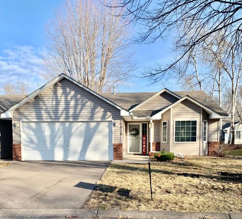 10515 Redwood St Nw, Coon Rapids, MN, 55433-6501 | Card Image