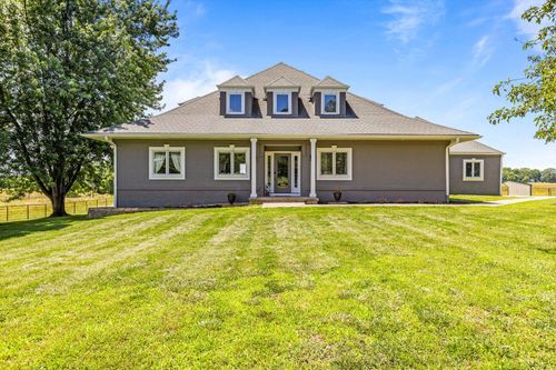 4201 N Farm Road 205, Strafford, MO, 65757-9211 | Card Image
