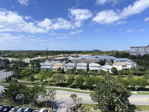 904-4330 Hillcrest Dr, Hollywood, FL, 33021-7969 | Card Image