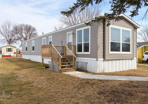 15 Randy Ave Ne, Melrose, MN, 56352-2109 | Card Image