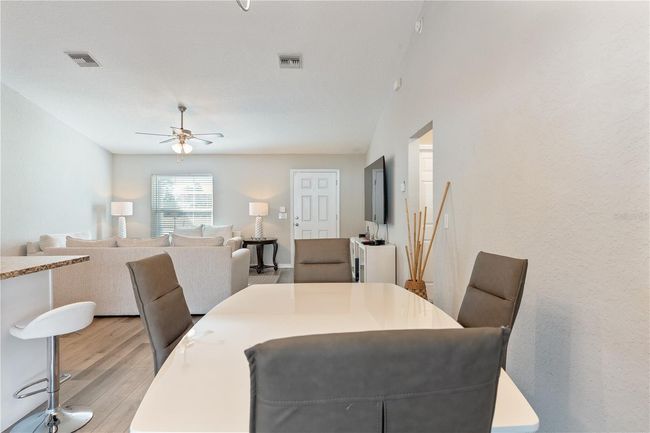 4947 Sw 166 Th Loop, House other with 3 bedrooms, 2 bathrooms and null parking in Ocala FL | Image 6