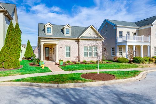 1108 Kennesaw Blvd, Gallatin, TN, 37066-6062 | Card Image