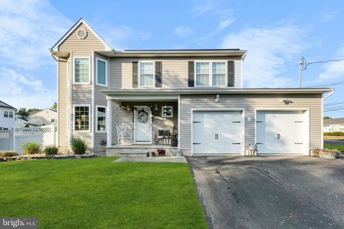 48 Poplar St, Beachwood, NJ, 08722-4217 | Card Image