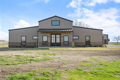 3460 Greathouse Rd, Waxahachie, TX, 75167-8375 | Card Image