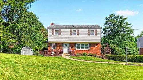 211 Elrose Dr, Ross Twp, PA, 15237 | Card Image