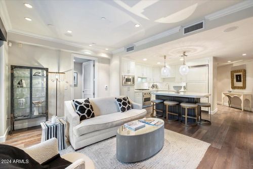107-7175 E Camelback Rd, Scottsdale, AZ, 85251-1201 | Card Image
