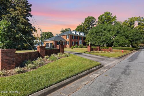 415 Woodland Dr, Jacksonville, NC, 28540-5414 | Card Image