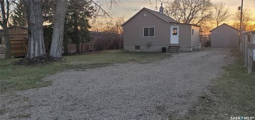 7 Park St, Yarbo, SK, S0A2A0 | Card Image