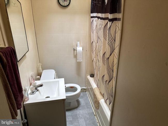 2853 W Mulberry St, Townhouse with 2 bedrooms, 2 bathrooms and null parking in BALTIMORE MD | Image 5