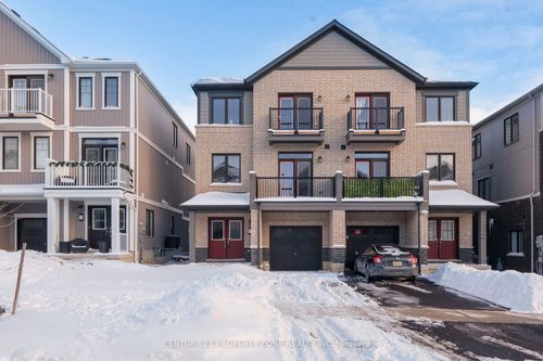 75 Norwich Cres, Caledonia, ON, N3W0J4 | Card Image