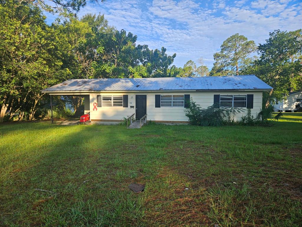 Taylor St, Nashville, GA 31639