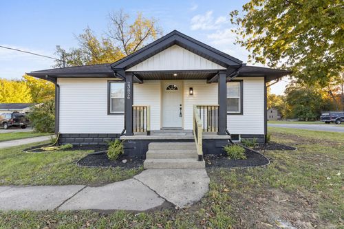 23826 Edison Rd, South Bend, IN, 46628-5028 | Card Image