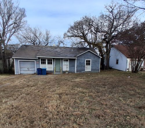 43 W Parnell St, Denison, TX, 75020-2352 | Card Image