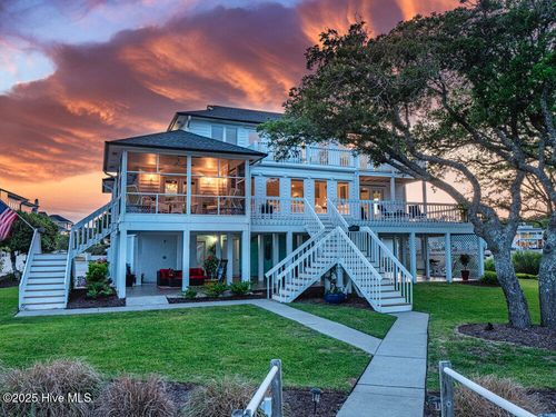 945 Radnor Rd, Wilmington, NC, 28409-4948 | Card Image