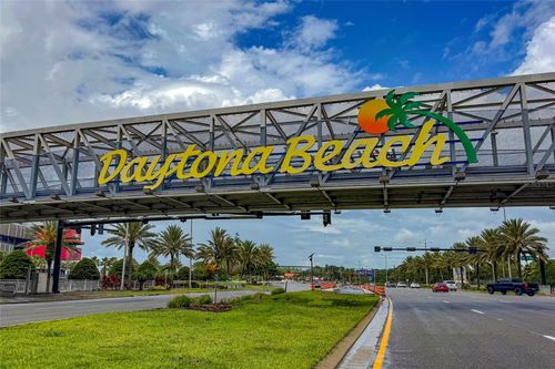 821-2700 N Atlantic Ave, Daytona Beach, FL, 32118-3005 | Card Image