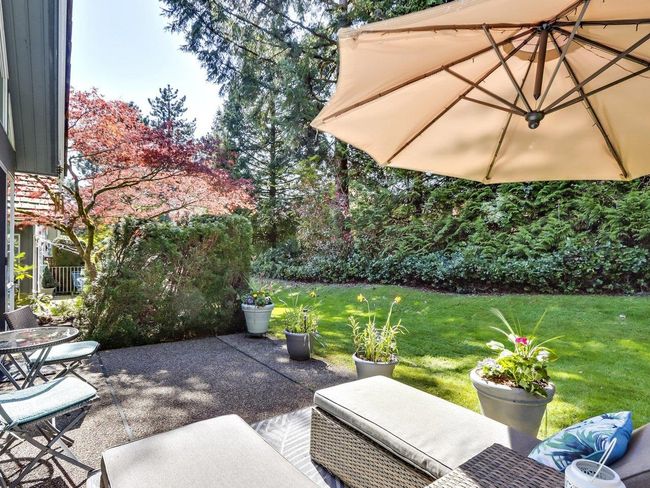 4 - 1925 Indian River Crescent, Townhouse with 3 bedrooms, 2 bathrooms and 2 parking in North Vancouver BC | Image 23