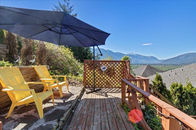 46082 Bridle Ridge Crescent, House other with 4 bedrooms, 3 bathrooms and 2 parking in Chilliwack BC | Image 37