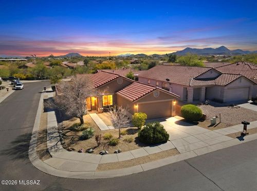 3913 W Oak Springs Trl, Tucson, AZ, 85745-7105 | Card Image