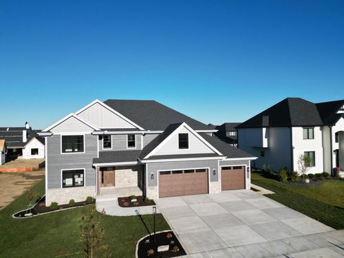 9480 Tall Grass Trl, Saint John, IN, 46373-0672 | Card Image