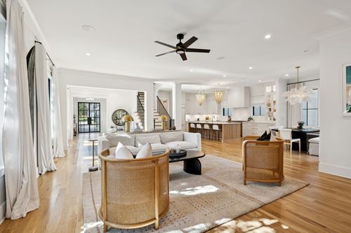 3426 Stokesmont Rd, Nashville, TN, 37215-1522 | Card Image