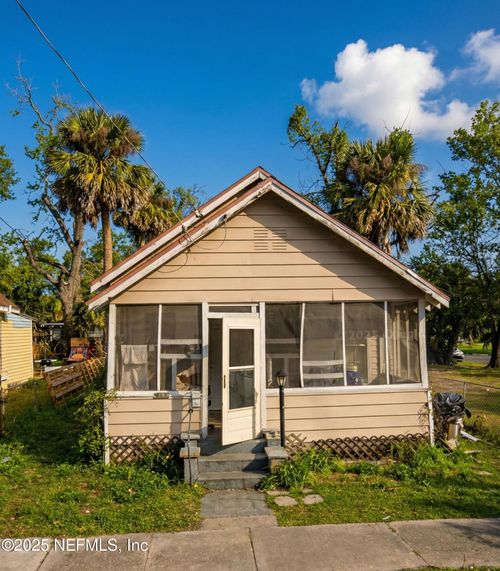1461 W 5th St, JACKSONVILLE, FL, 32209-6267 | Card Image
