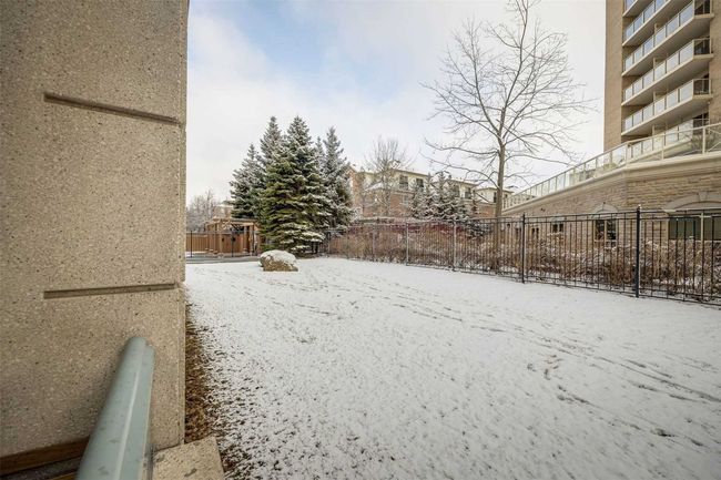 103 - 5 Emerald Lane, Condo with 1 bedrooms, 1 bathrooms and 1 parking in Thornhill ON | Image 8
