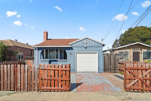 1309 105th Ave, Oakland, CA, 94603-3128 | Card Image