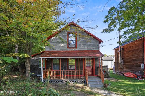 1 Maple St, Hinsdale, MA, 01235-9600 | Card Image