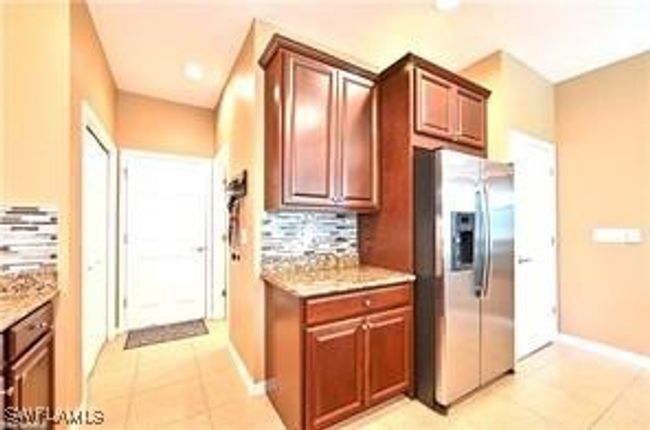 3747 Tilbor Cir, Townhouse with 3 bedrooms, 3 bathrooms and null parking in FORT MYERS FL | Image 7