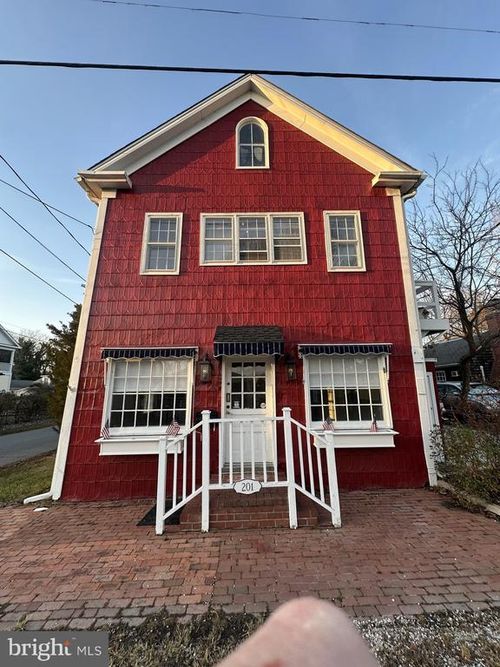 201 Tilghman St, OXFORD, MD, 21654-1326 | Card Image